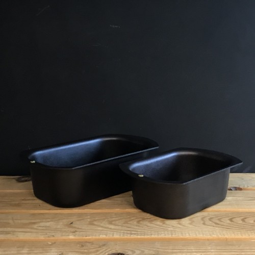 Set of 1lb and 2lb Black Iron Loaf Tins